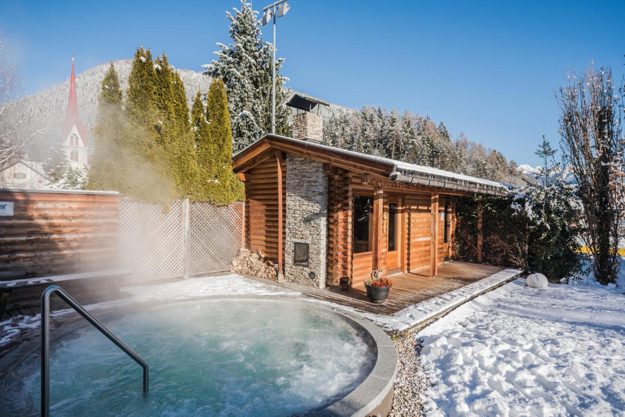 Hotel Lanerhof Active/Spa/Balance Сан-Лоренцо-ди-Себато Экстерьер фото